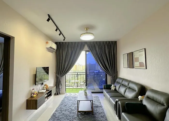 2R2B Central Park Laman Damai - 6 Pax