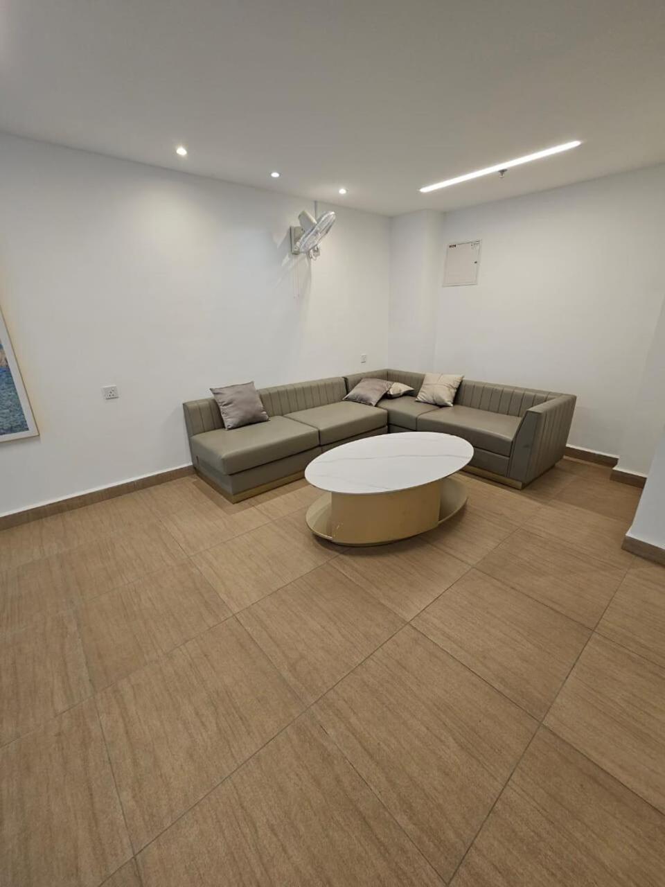 2r2b Central Park Laman Damai - 6 Pax Pangsapuri *
