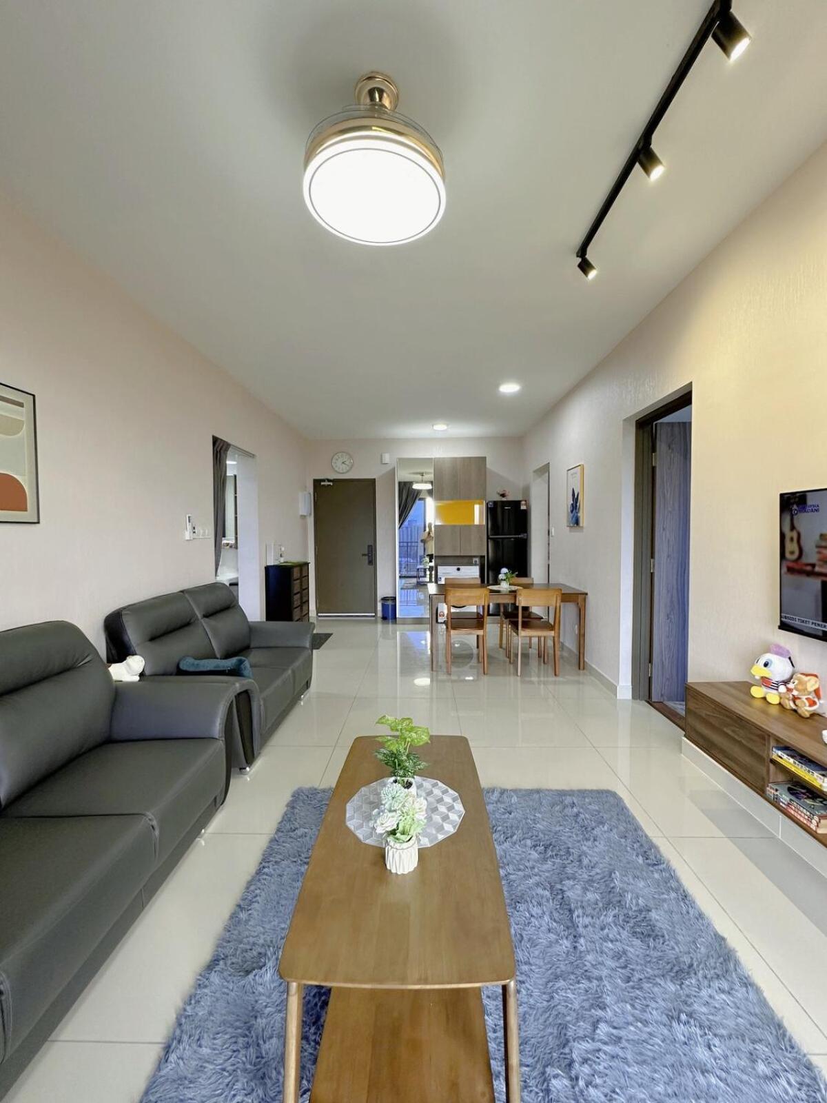 2r2b Central Park Laman Damai - 6 Pax * Johor Bahru